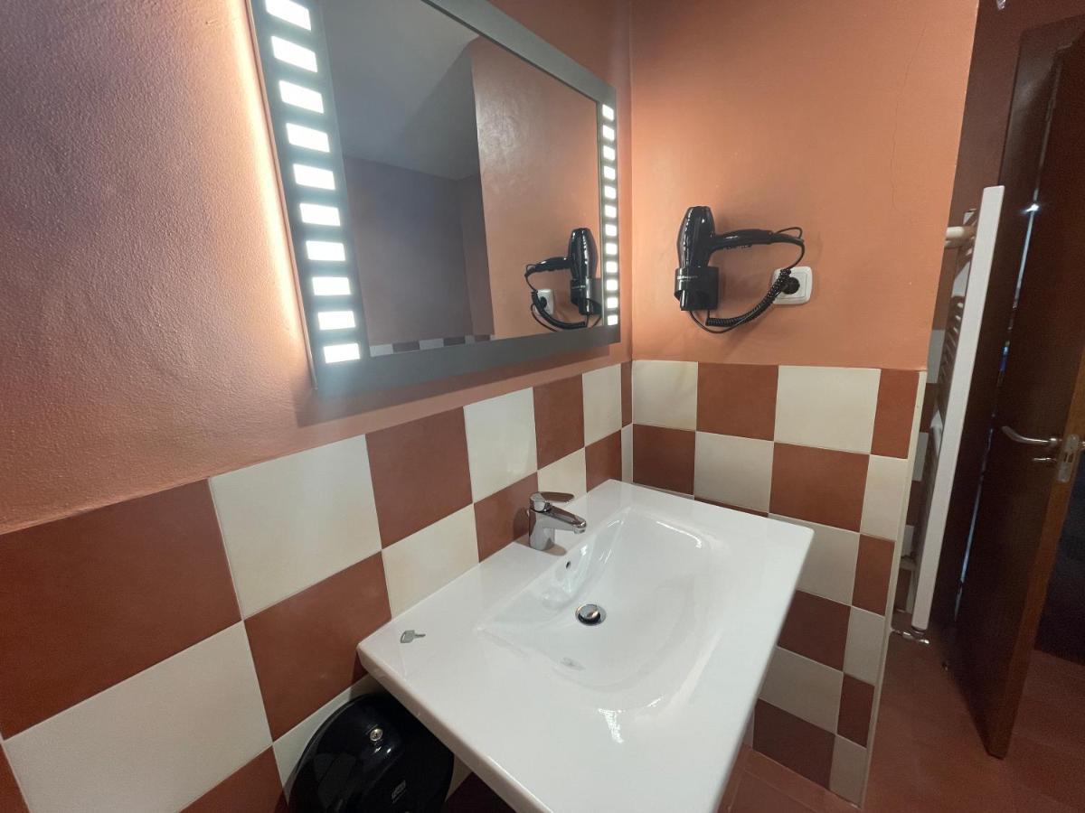 Apartamentos Riomonte 5 Больтанья Екстер'єр фото